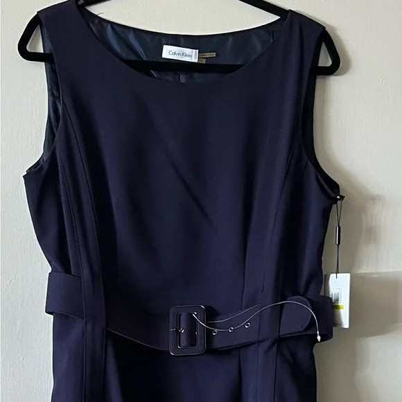 Calvin Klein sleeveless shift dress with belt - Picture 1 of 6